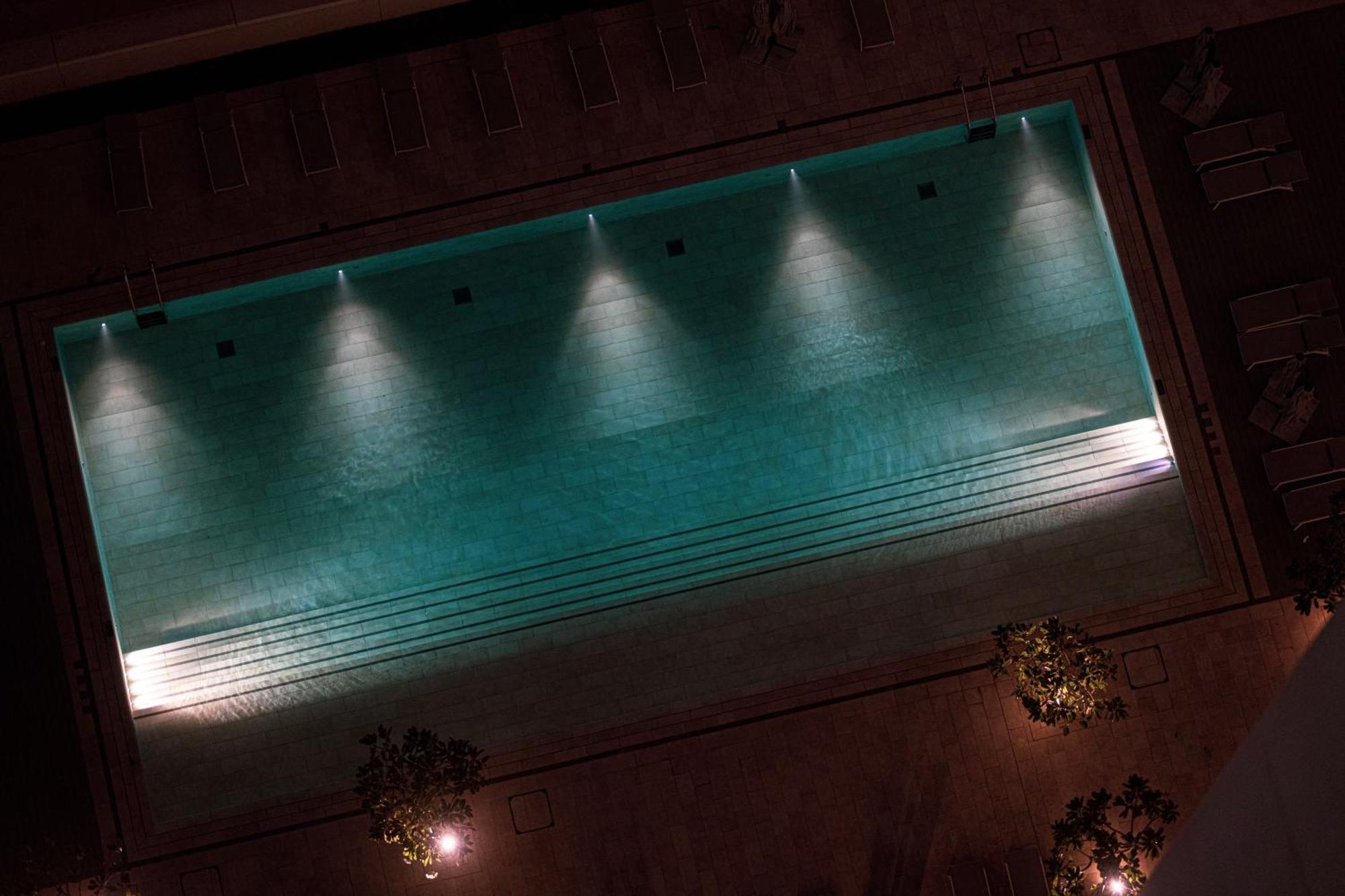 Smartstay At Burj Royale - Full Burj Khalifa View - Brand New Luxury Apartments Dubái Exterior foto