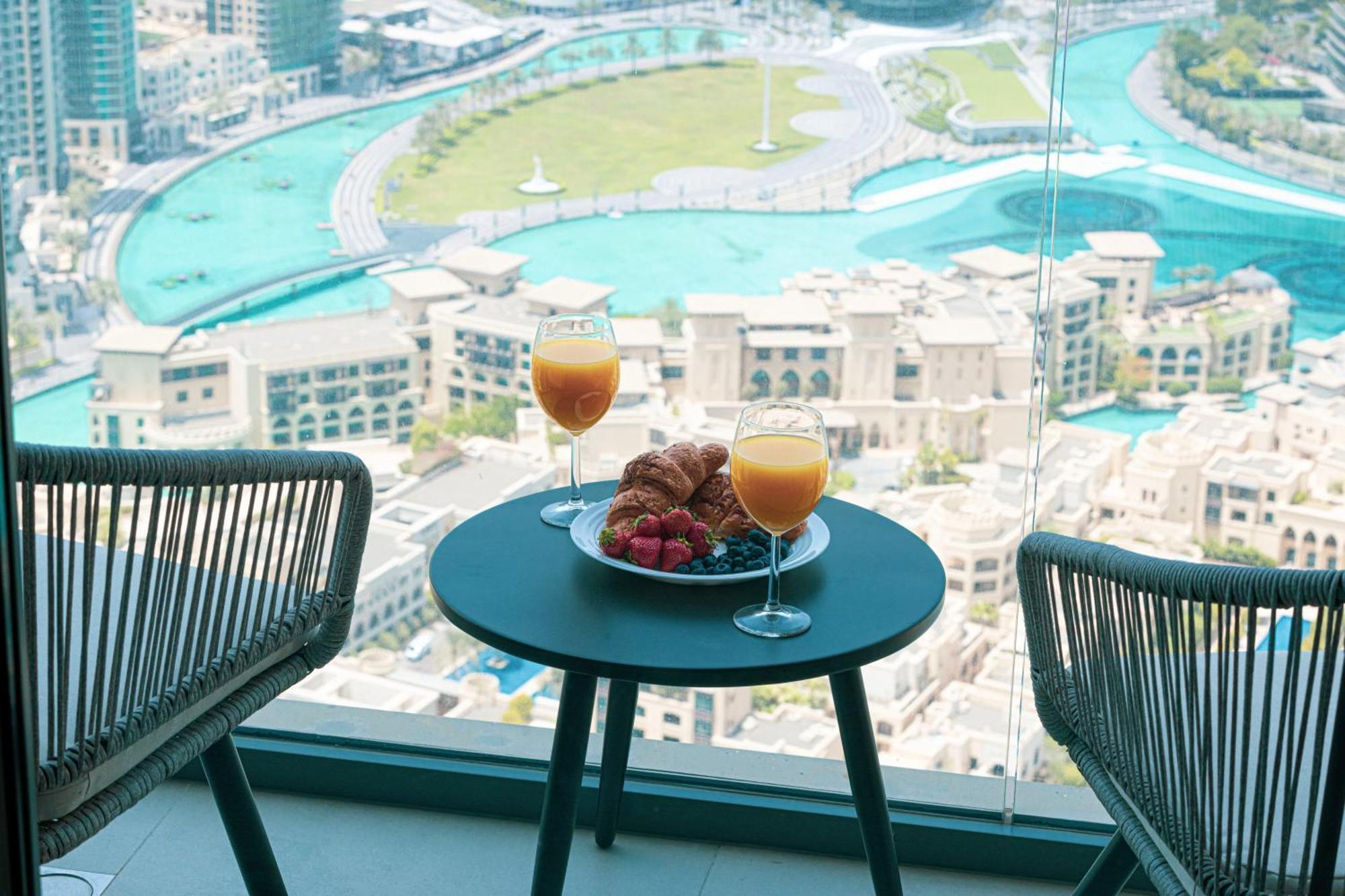 Smartstay At Burj Royale - Full Burj Khalifa View - Brand New Luxury Apartments Dubái Exterior foto